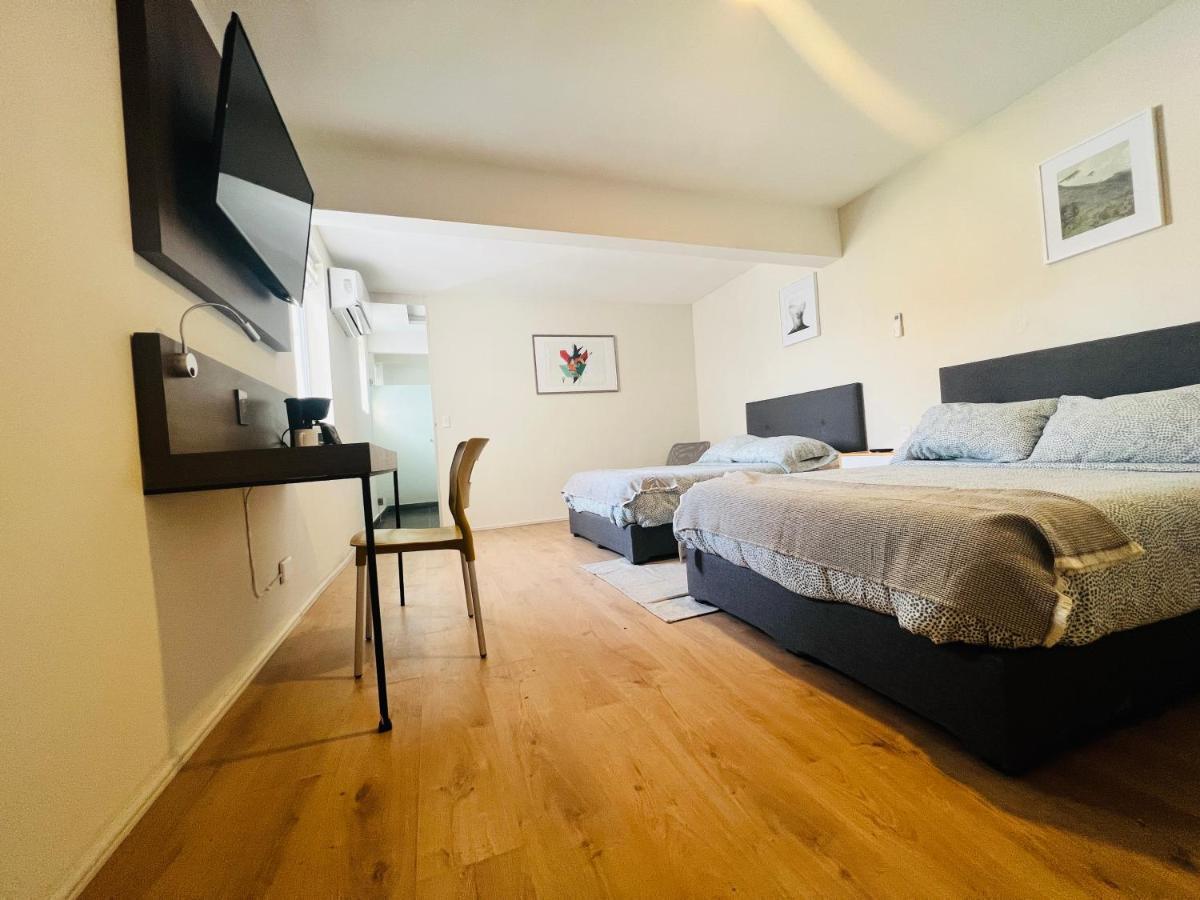 Suites Bauhaus Casa Blanca La Corregidora ภายนอก รูปภาพ