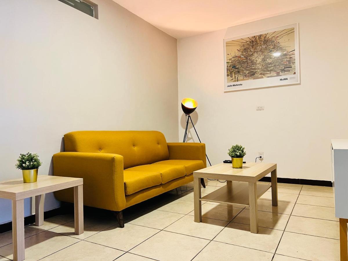 Suites Bauhaus Casa Blanca La Corregidora ภายนอก รูปภาพ
