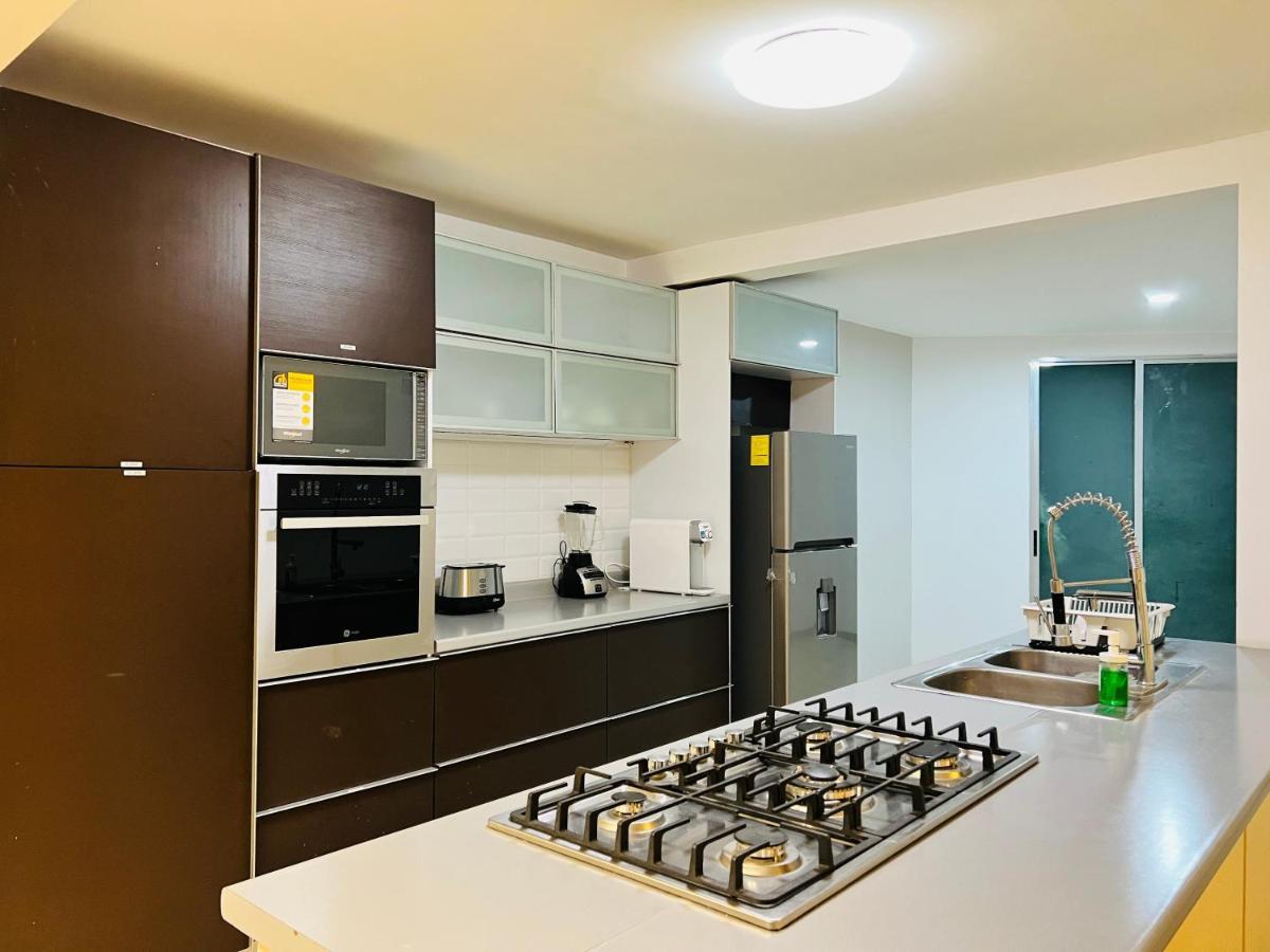 Suites Bauhaus Casa Blanca La Corregidora ภายนอก รูปภาพ